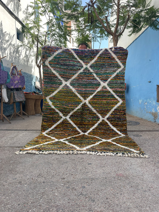 Handmade Beni Ouarain, size 250 x 150 cm || 8.2 x 4.92 ft