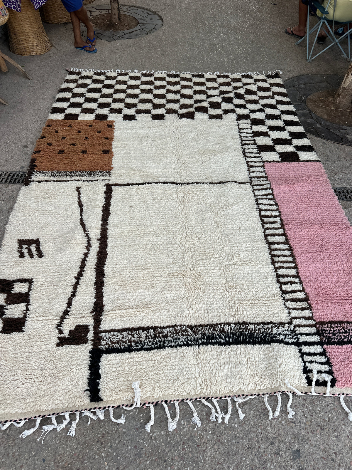 Handmade Azilal Rug, size 300 x 200 cm || 9.84 x 6.56 ft