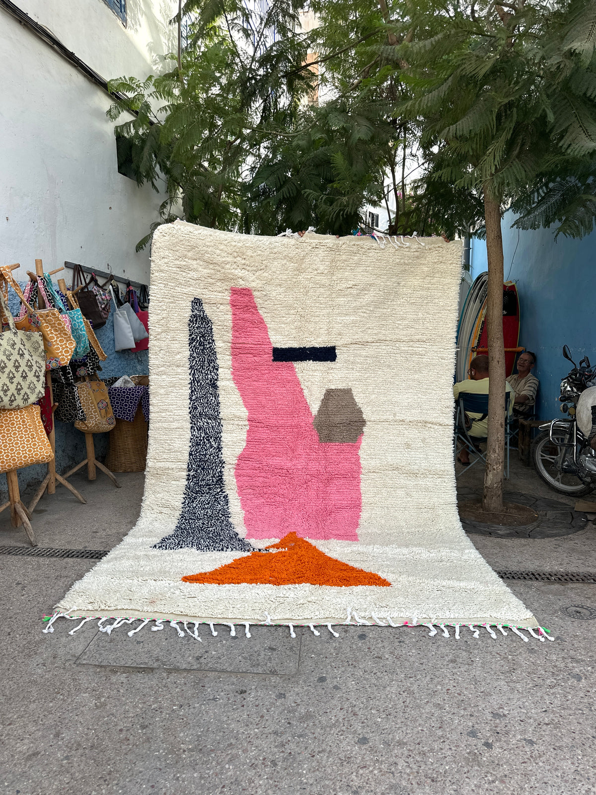 Handmade Azilal Rug, size 300 x 200 cm || 9.84 x 6.56 ft