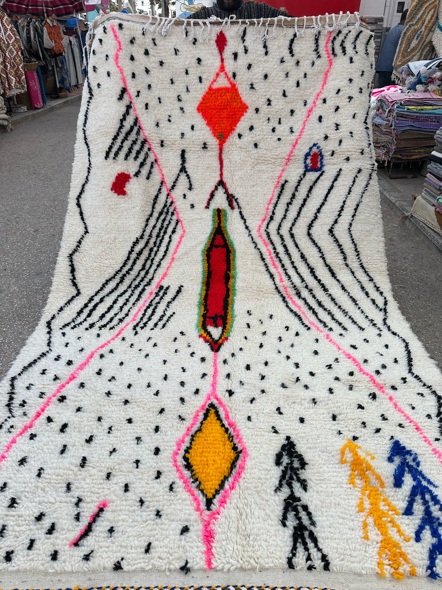 Handmade azilal Rug, size 300 x 200 cm || 9.84 x 6.56 ft