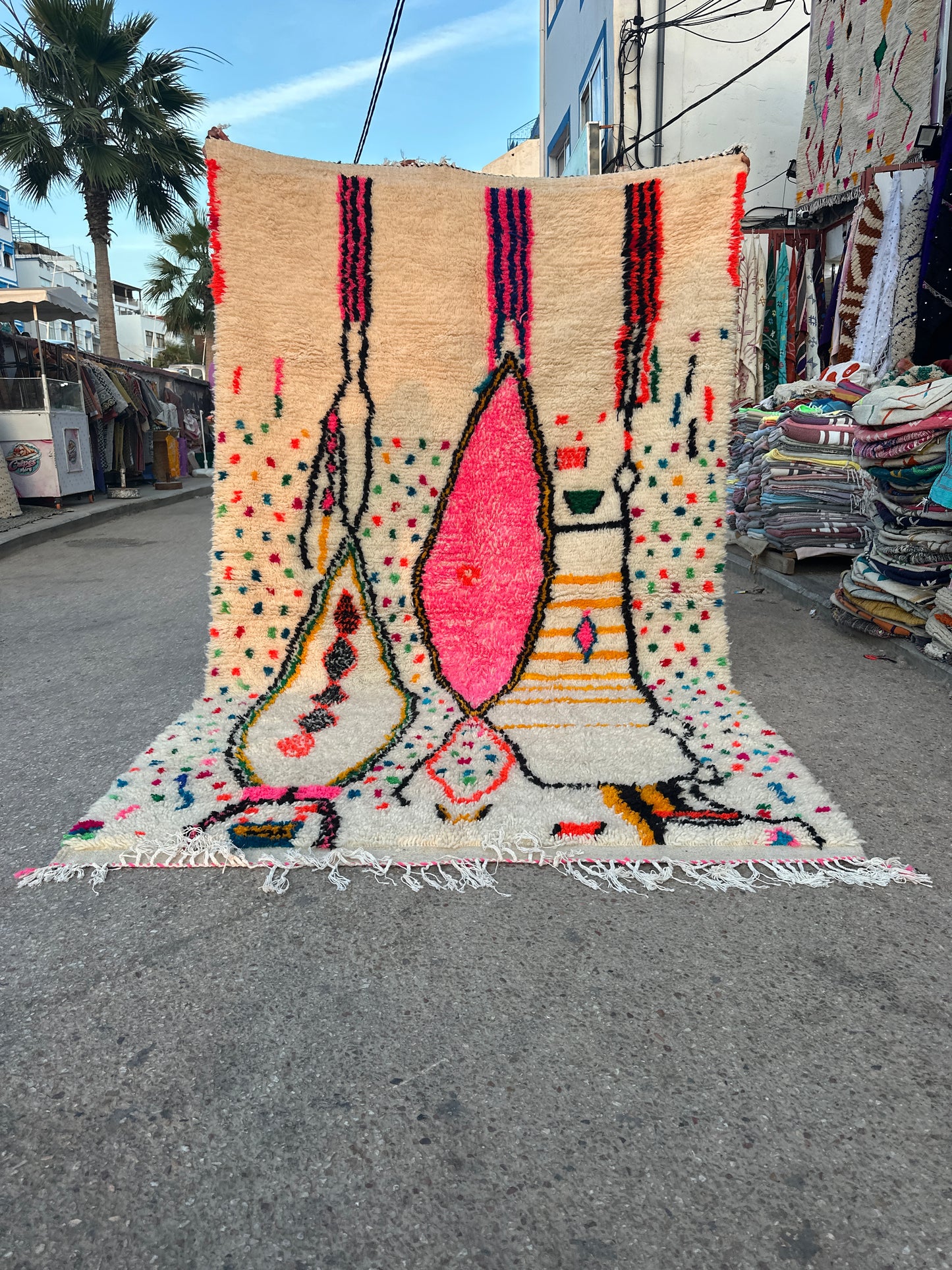 Handmade Azilal Rug, size 300 x 200 cm || 9.84 x 6.56 ft
