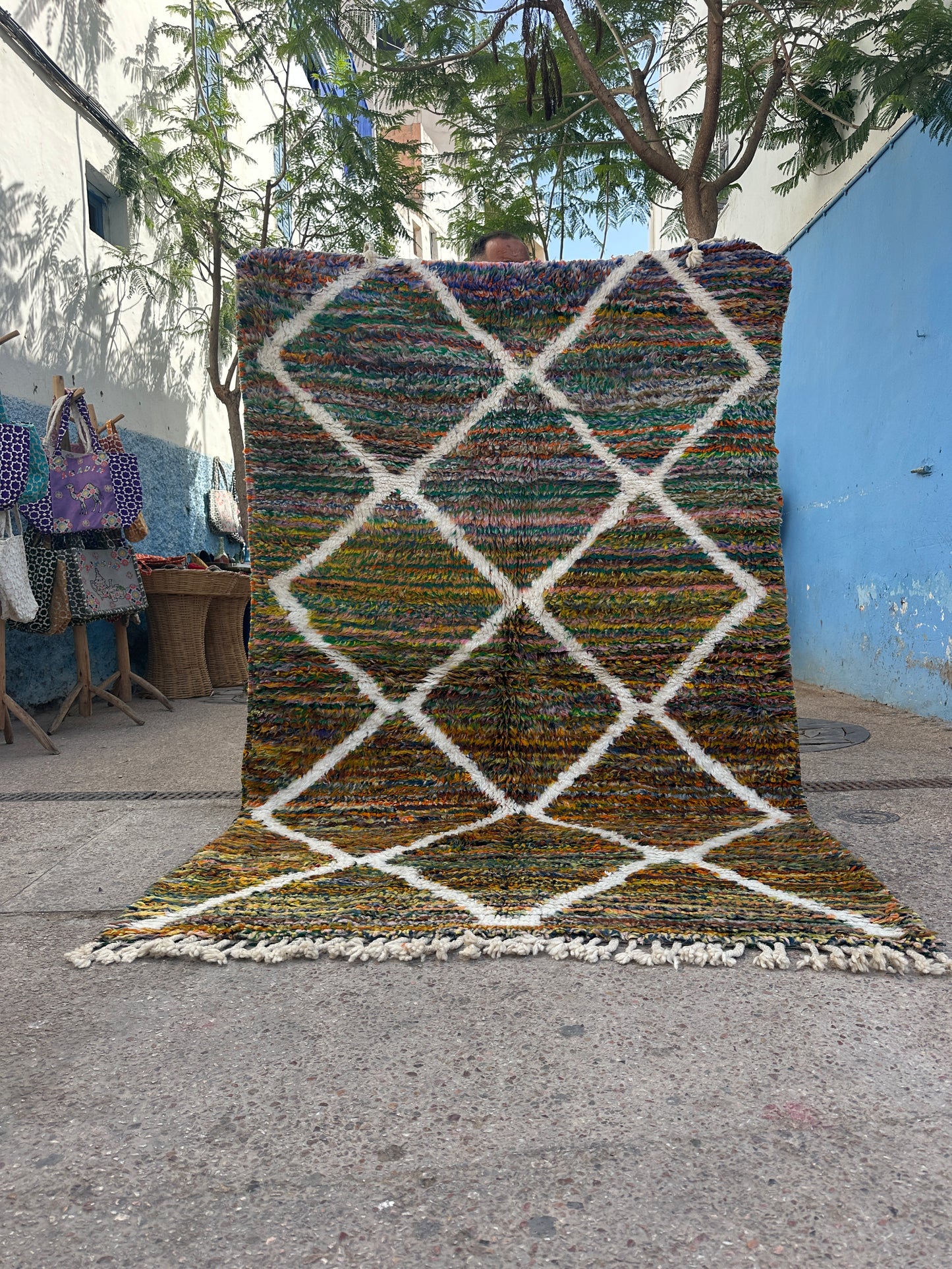 Handmade Beni Ouarain, size 250 x 150 cm || 8.2 x 4.92 ft