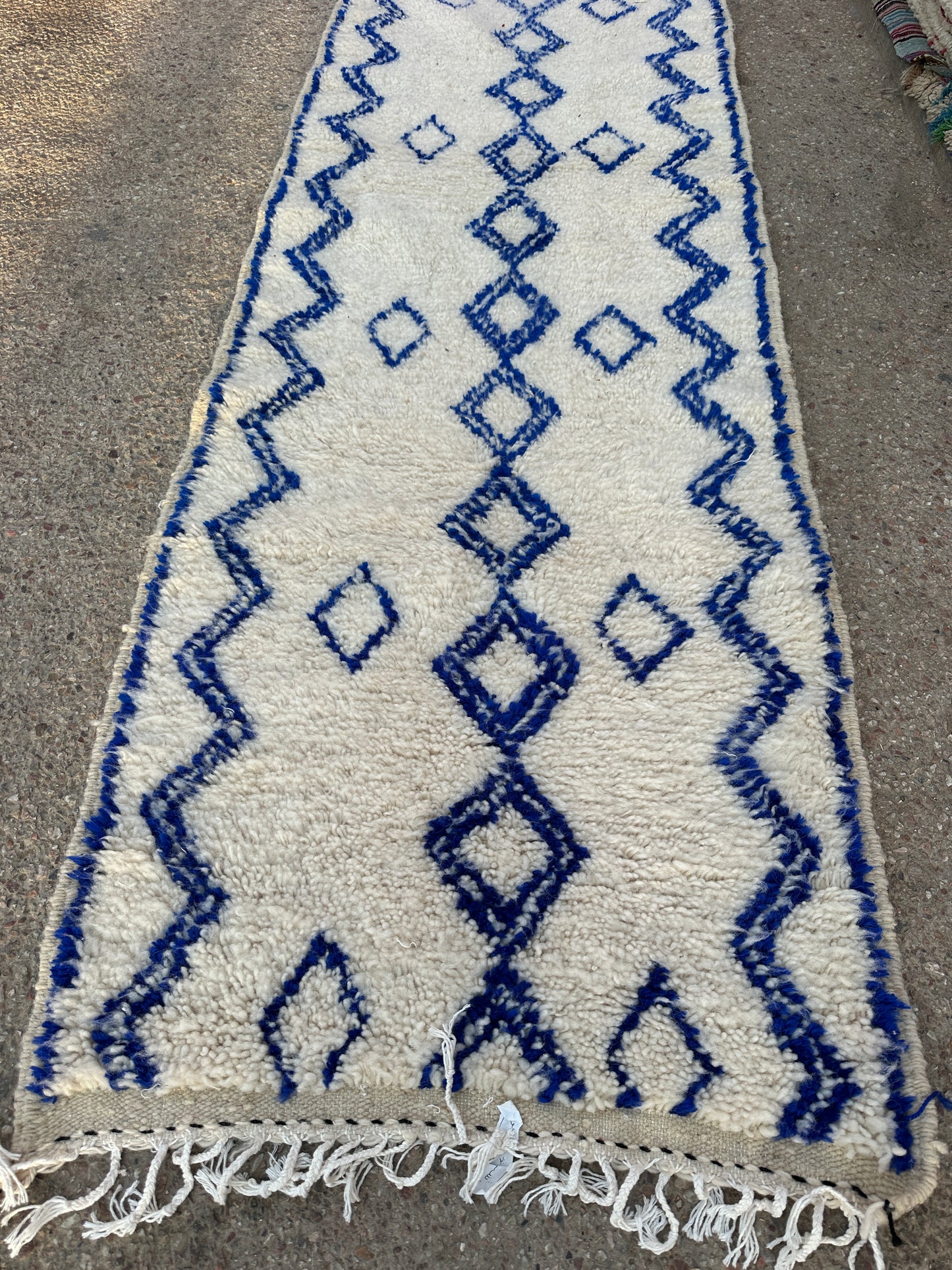 Carpet azilal size 300x85