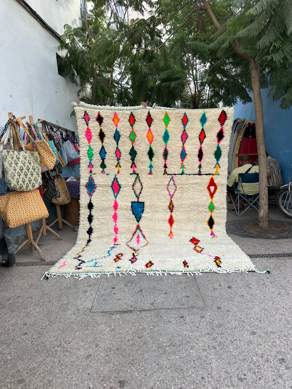 Handmade Azilal Rug, size 300 x 200 cm || 9.84 x 6.56 ft