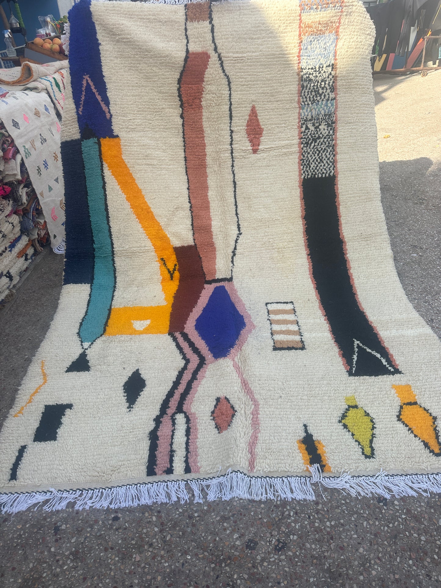 Handmade Azilal Rug, size 300 x 200 cm || 9.84 x 6.56 ft