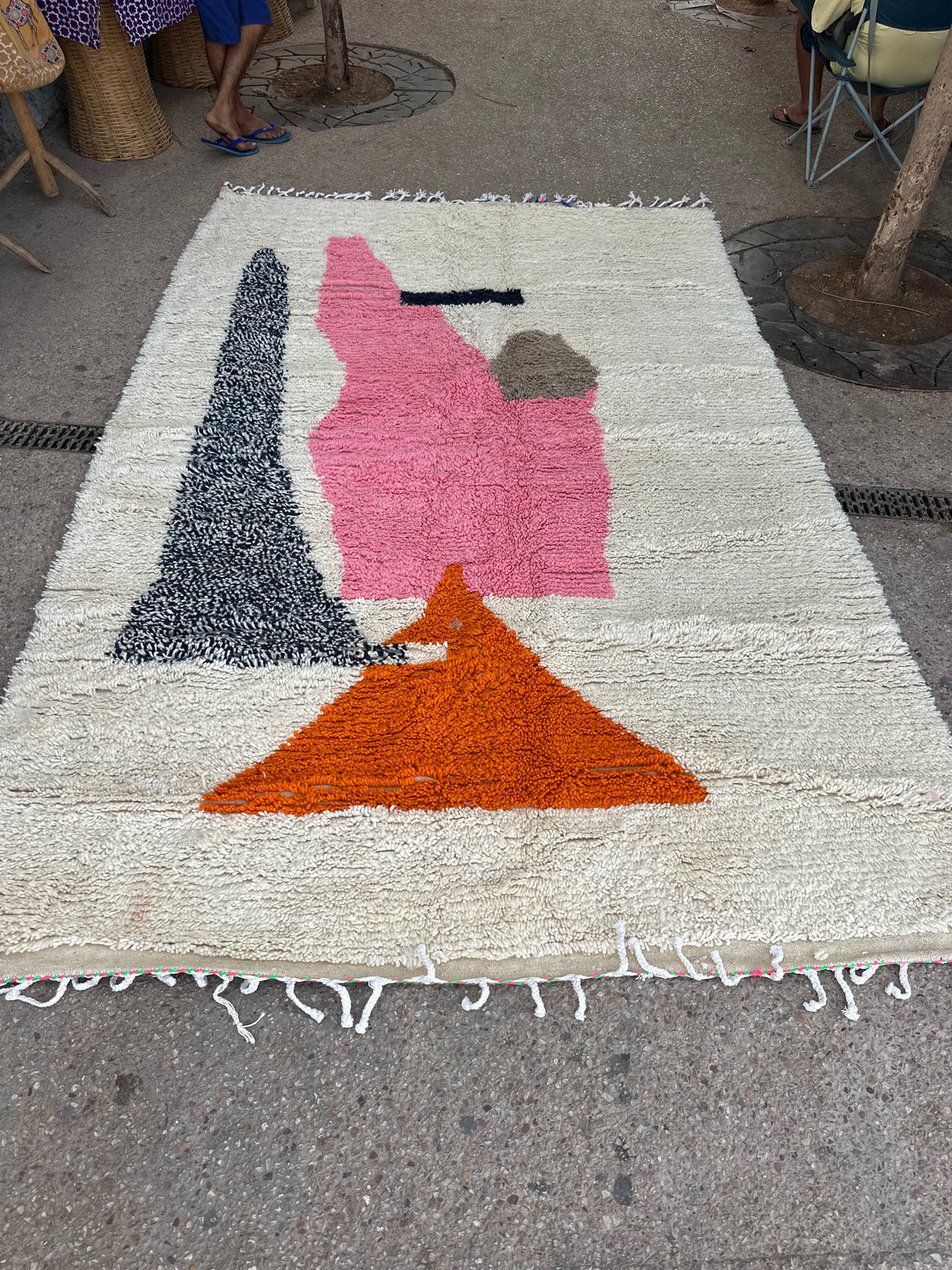 Handmade Azilal Rug, size 300 x 200 cm || 9.84 x 6.56 ft