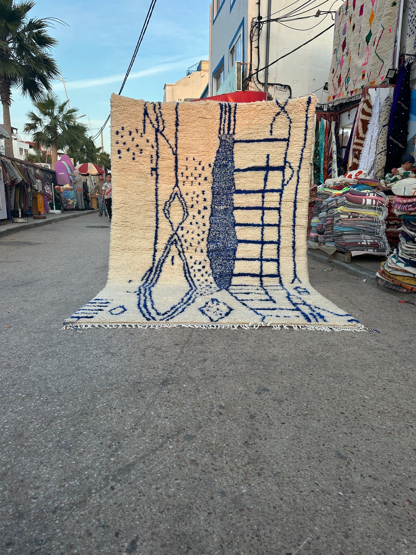 Handmade Azilal Rug, size 300 x 200 cm || 9.84 x 6.56 ft