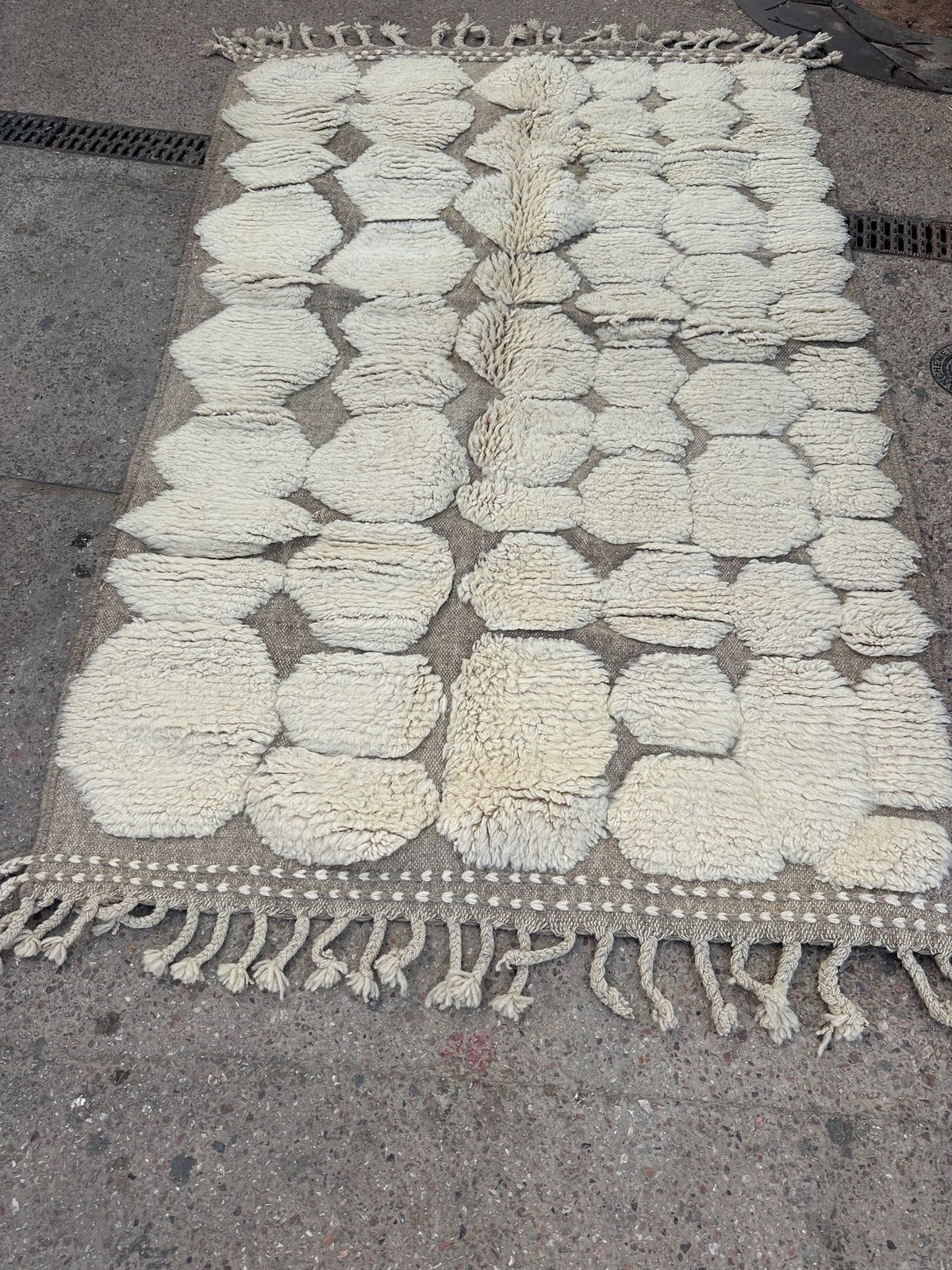 Beni Ouarain Rug size 230 x 140 cm