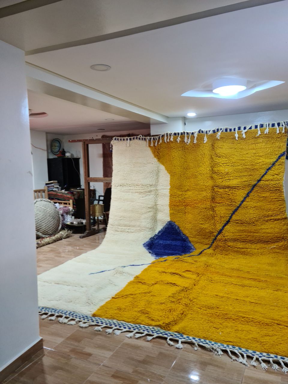 Beni ourani  Rug size 400 x 272 cm