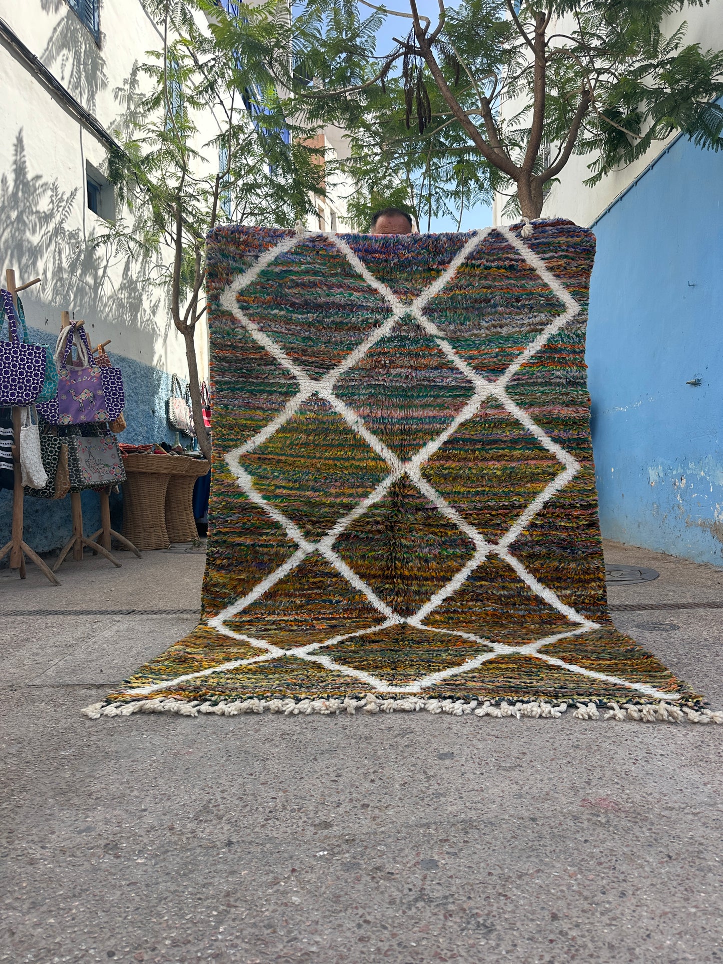 Handmade Beni Ouarain, size 250 x 150 cm || 8.2 x 4.92 ft