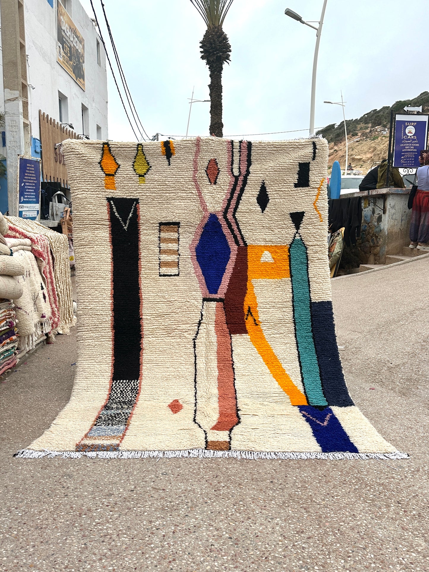 Handmade Azilal Rug, size 300 x 200 cm || 9.84 x 6.56 ft