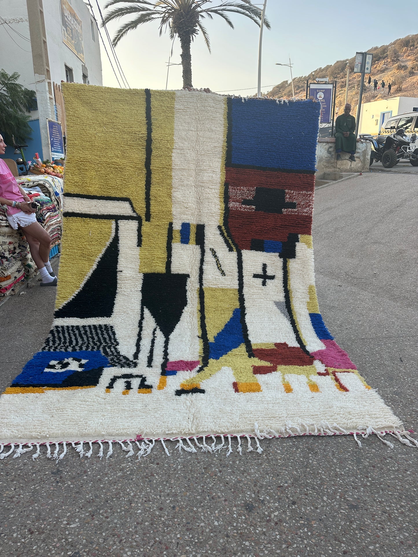 Azilal Rug, size 300 x 200 cm || 9.84 x 6.56 ft