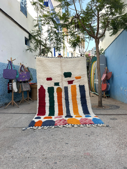 Handmade Beni Ouarain, size 250 x 150 cm || 8.2 x 4.92 ft