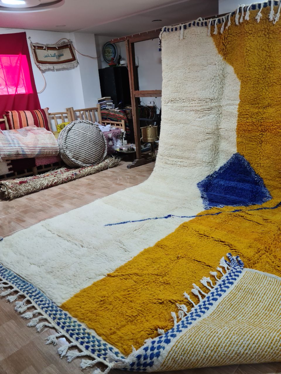 Beni ourani  Rug size 400 x 272 cm
