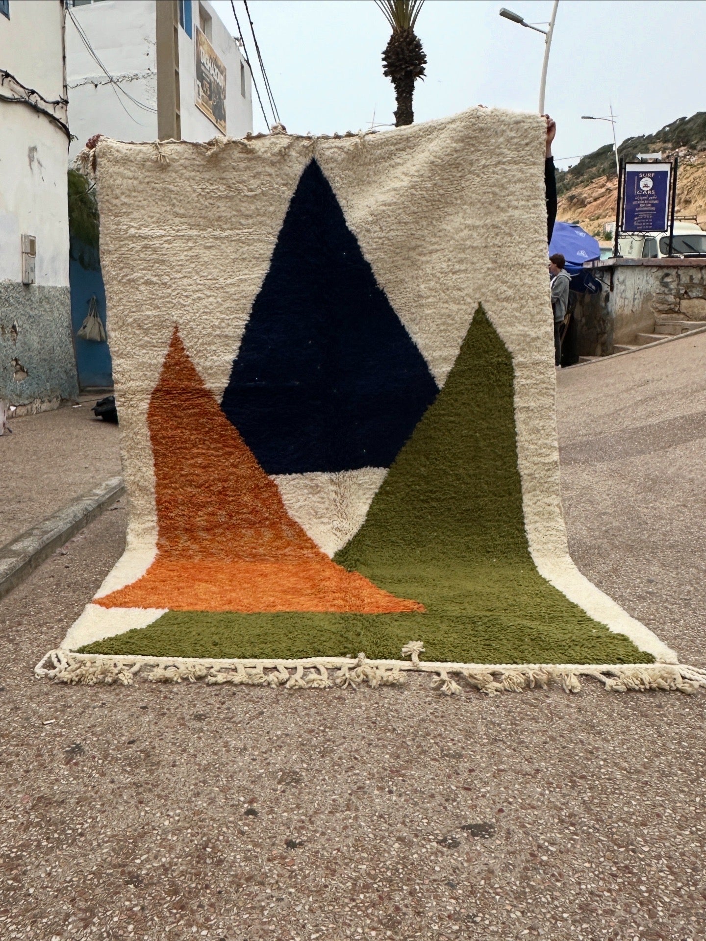 Handmade Azilal Rug, size 300 x 200 cm || 9.84 x 6.56 ft