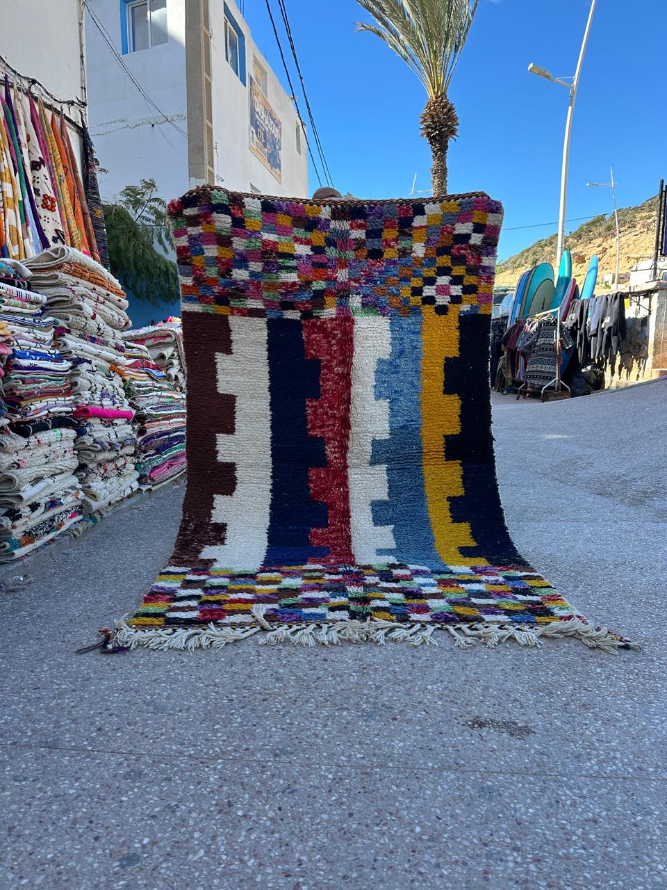 Handmade Beni Ouarain, size 250 x 150 cm || 8.2 x 4.92 ft