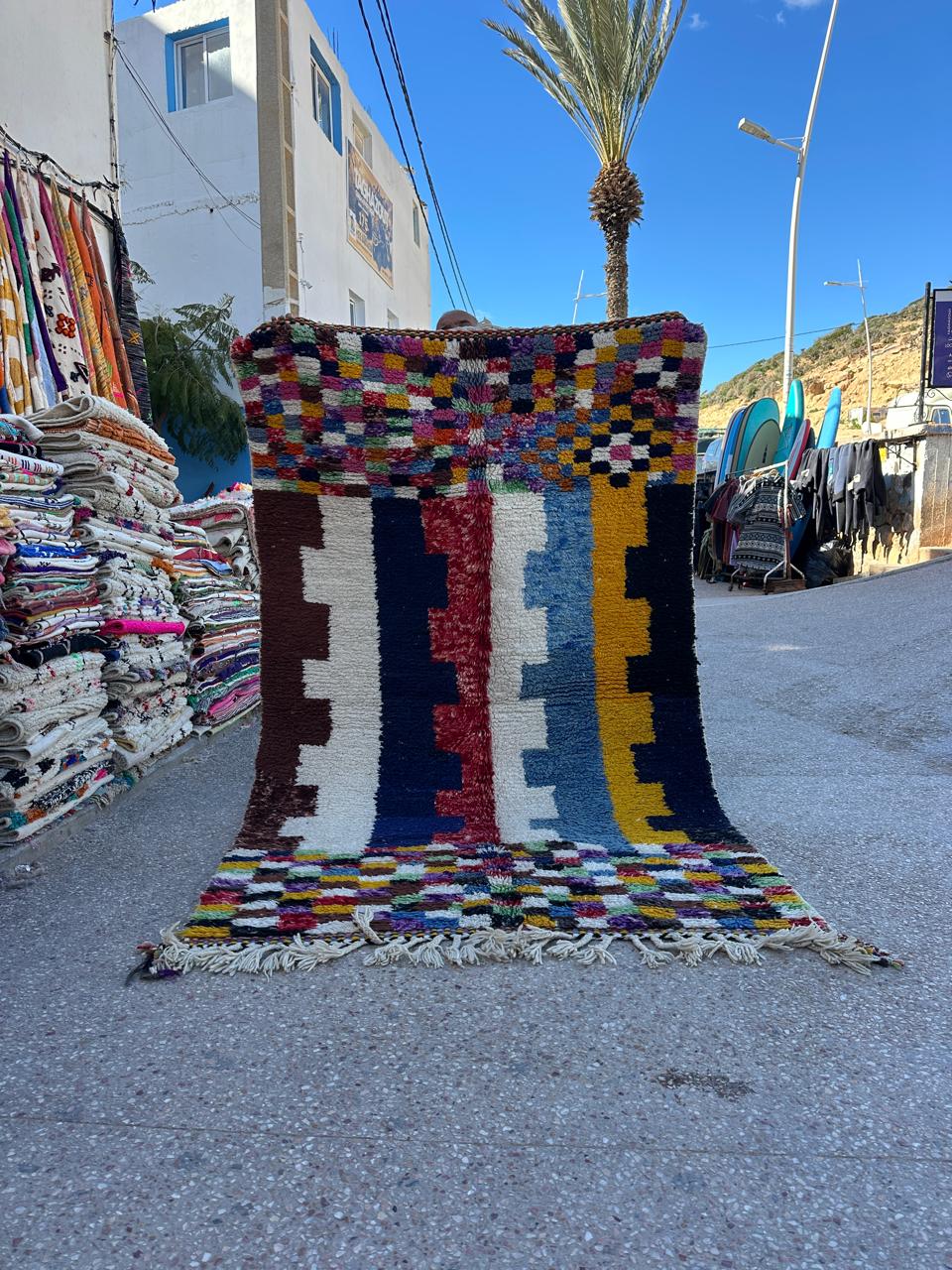 Handmade Beni Ouarain, size 250 x 150 cm || 8.2 x 4.92 ft