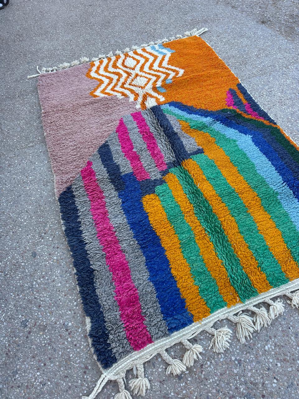 Handmade Beni Ouarain, size 250 x 150 cm || 8.2 x 4.92 ft