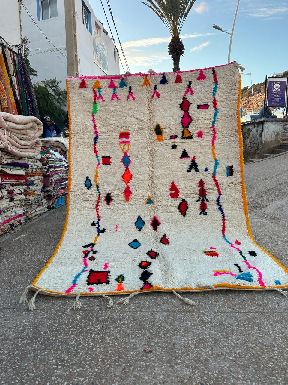 Handmade Azilal Rug, size 300 x 200 cm || 9.84 x 6.56 ft