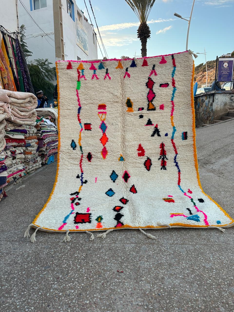 Handmade Azilal Rug, size 300 x 200 cm || 9.84 x 6.56 ft