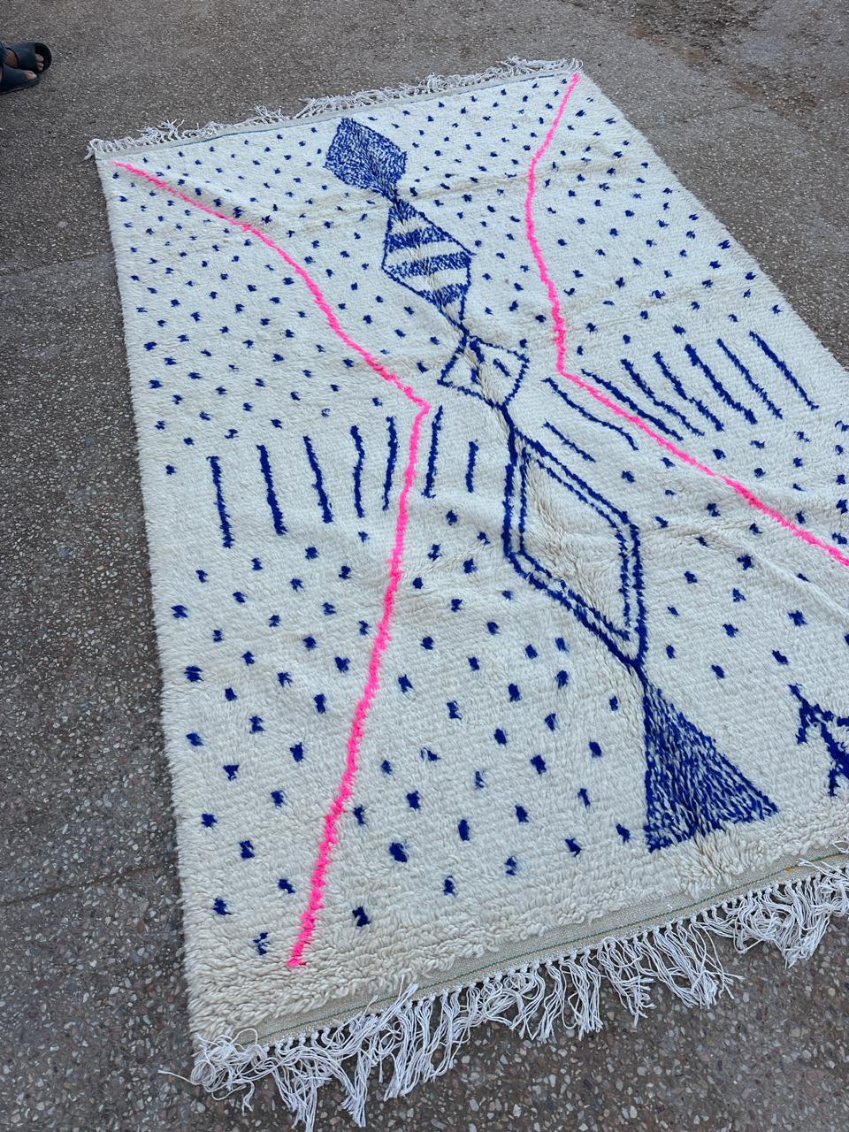 Handmade Azilal Rug, size 300 x 200 cm || 9.84 x 6.56 ft