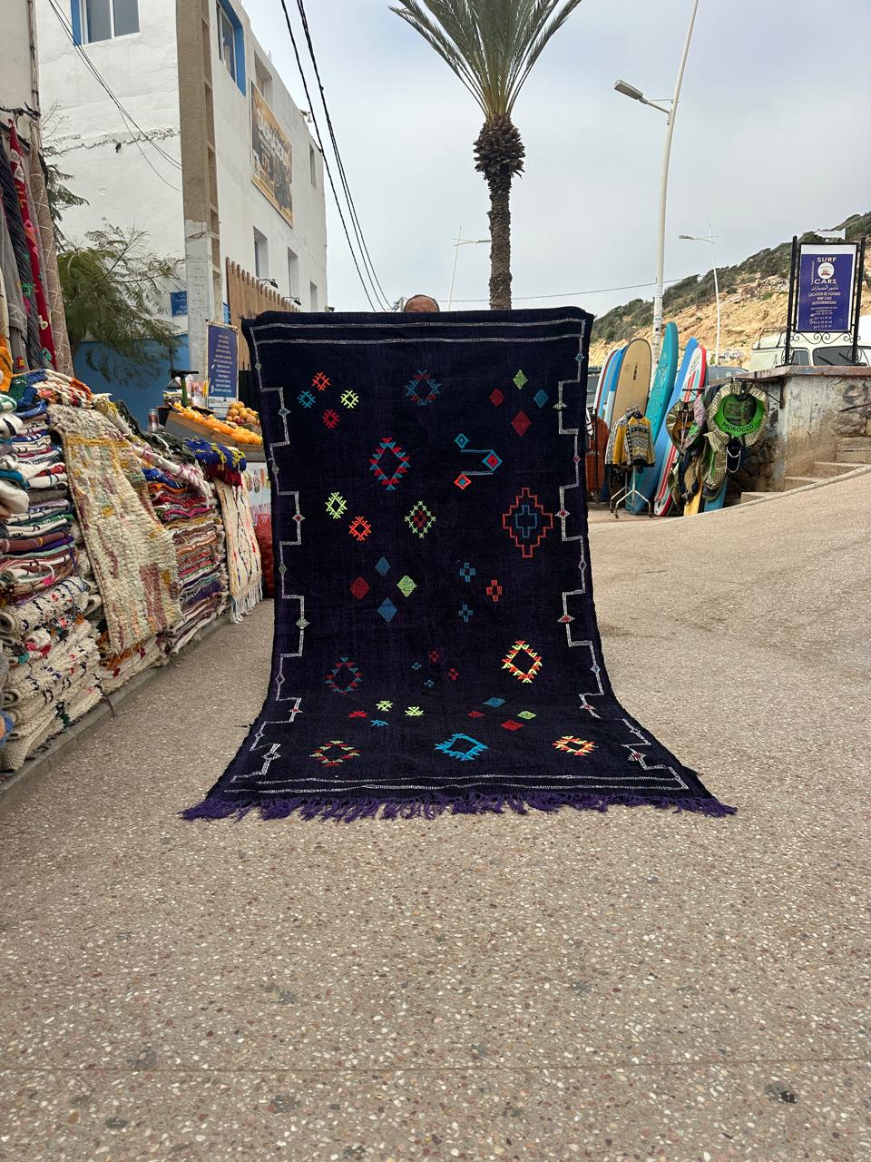 Kelim Handmade silk Rug, size 250 x 150 cm || 8.2 x 4.92 ft