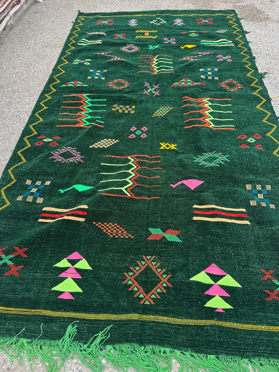 Kelim Handmade silk Rug, size 250 x 150 cm || 8.2 x 4.92 ft