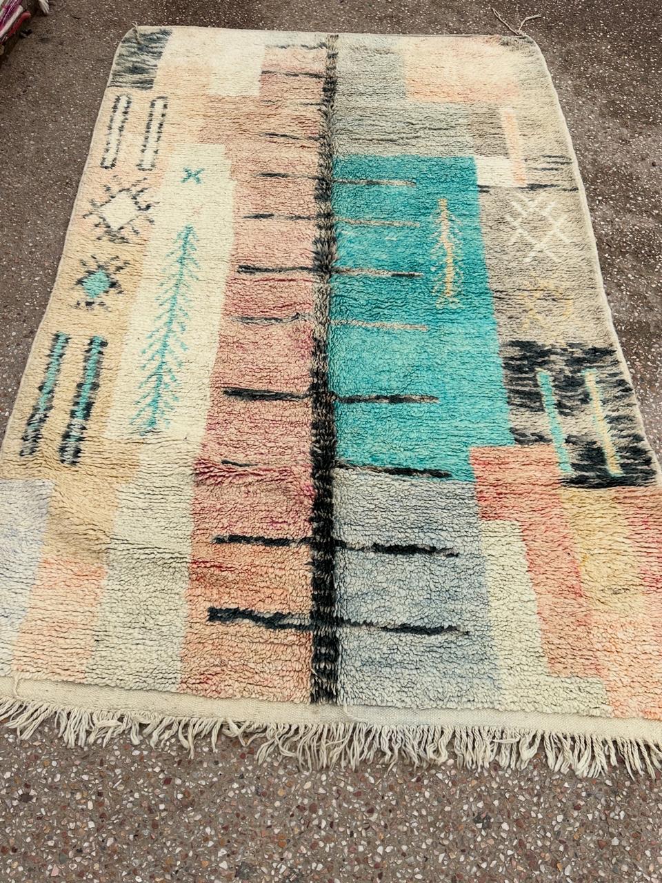 Handmade Azilal Rug, size 250 x 150 cm || 8.2 x 4.92 ft