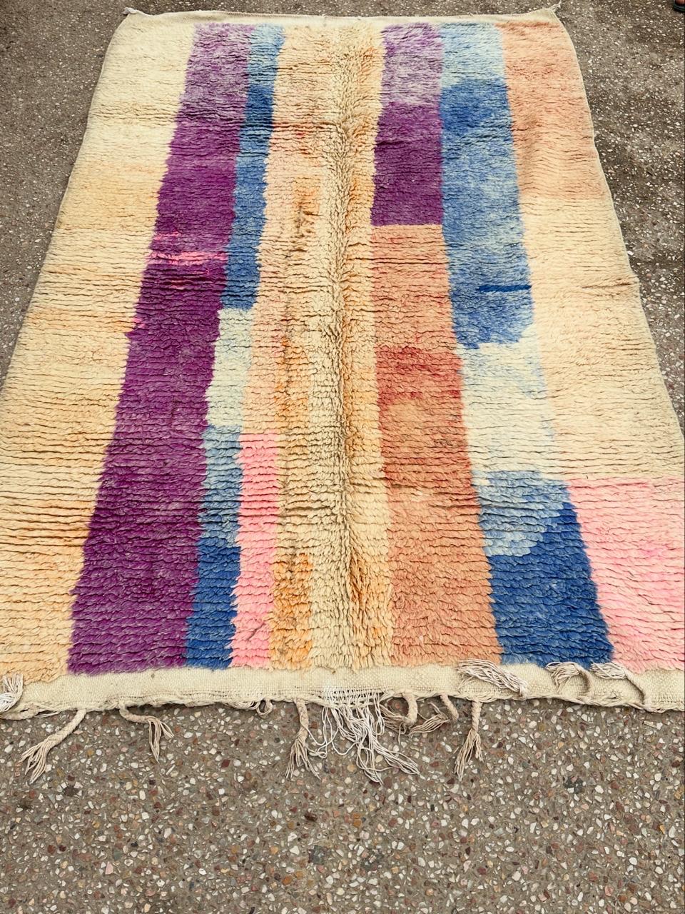 Handmade Azilal Rug, size 250 x 150 cm || 8.2 x 4.92 ft