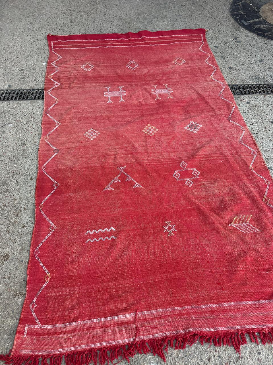 Handmade cactus Rug, size 250 x 150 cm || 8.2 x 4.92 ft