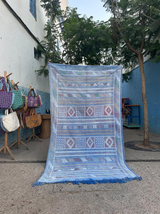 Handmade Kelim Silk/Cotton Rug, size 250 x 150 cm || 8.2 x 4.92 ft