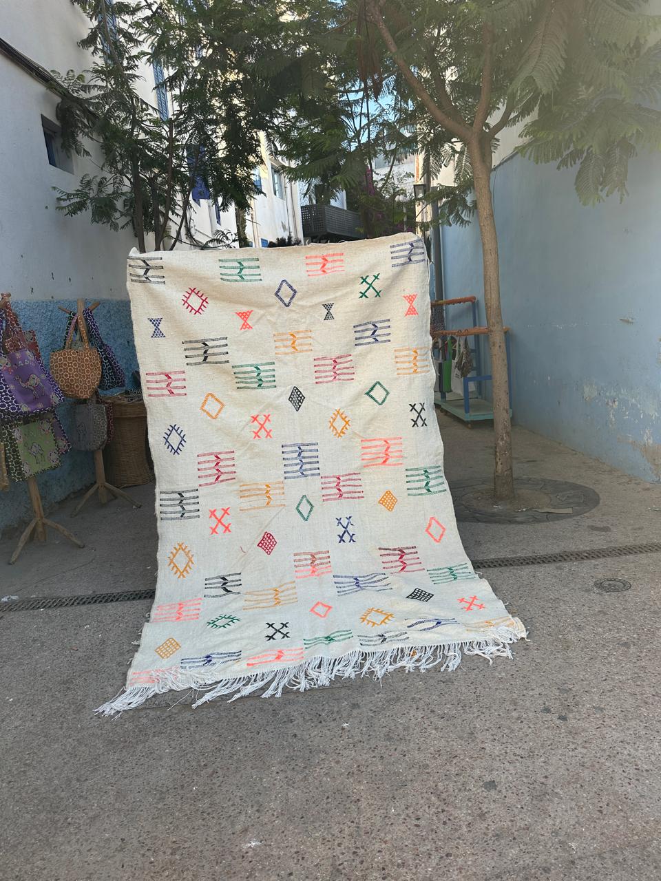 Handmade Kelim Rug, size 250 x 150 cm || 8.2 x 4.92 ft