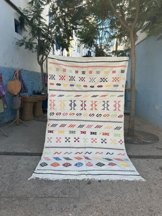 Handmade Kelim Rug, size 250 x 150 cm || 8.2 x 4.92 ft
